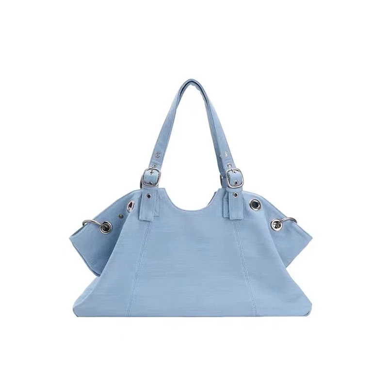 Personalised tote bag with custom lining